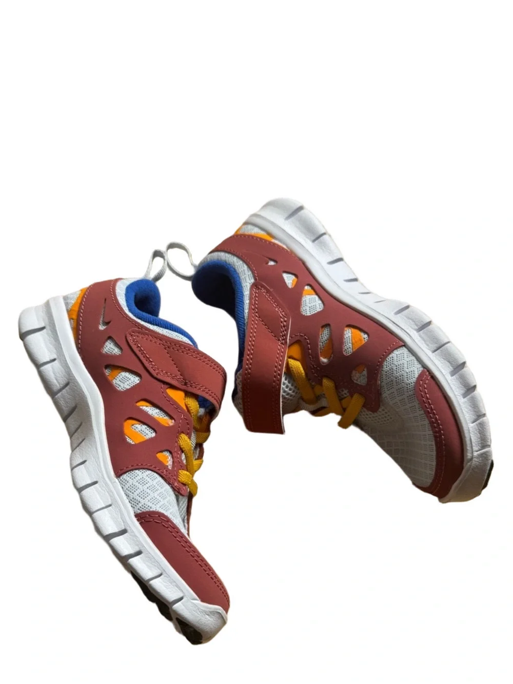 *NWT* NIKE ‘Free Run 2’ Kids Sneakers NEW IN BOX